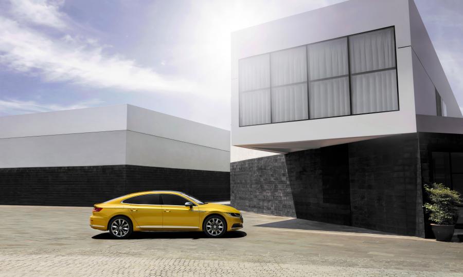  Volkswagen Passat CC 2018 года  (CN) (фото 16 из 29)